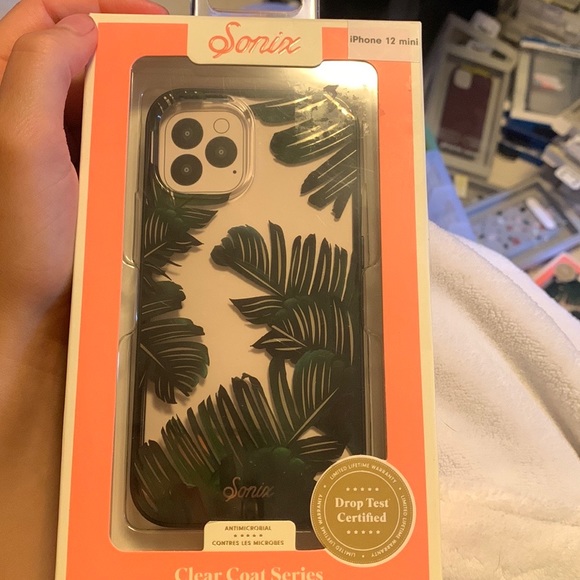 iPhone 12 Pro mini - Picture 2 of 3